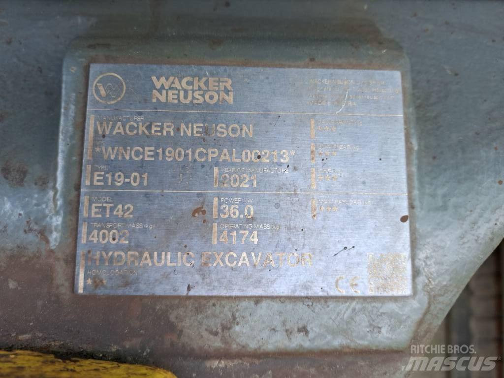 Wacker Neuson ET42 Pásová rýpadla
