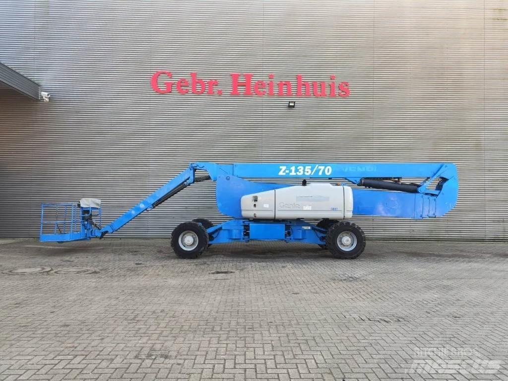 Genie Z-135 Teleskopické plošiny