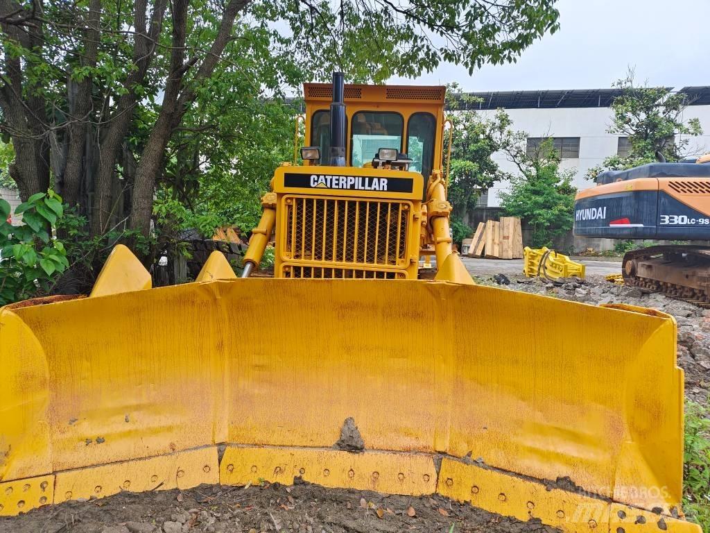 CAT D 7 G Pásové dozery