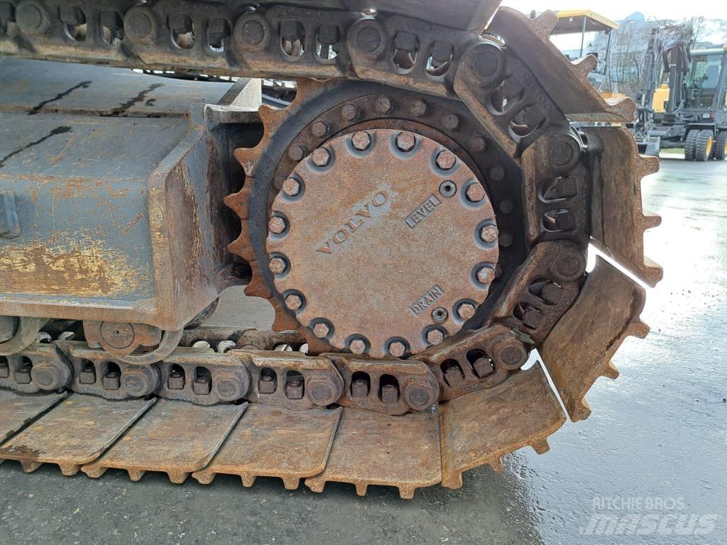 Volvo EC 200 EL Pásová rýpadla