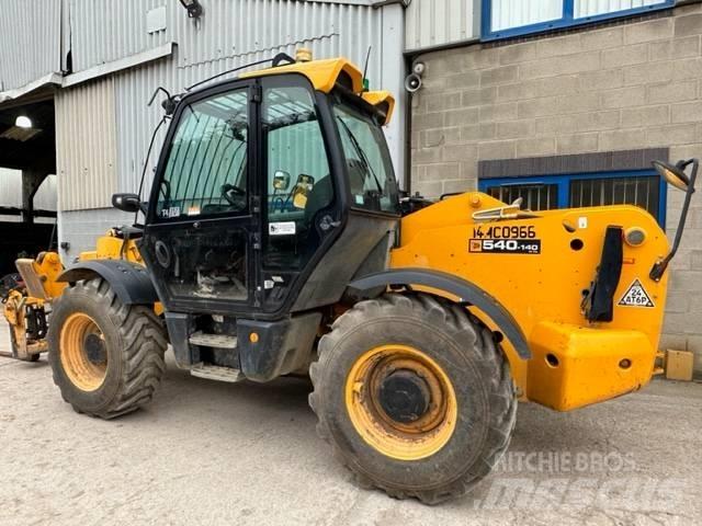 JCB 540V 140 Teleskopické manipulátory