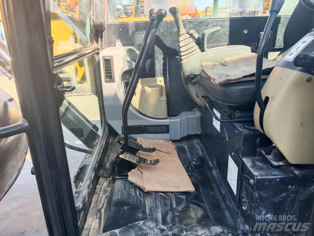 CAT 307 Pásová rýpadla