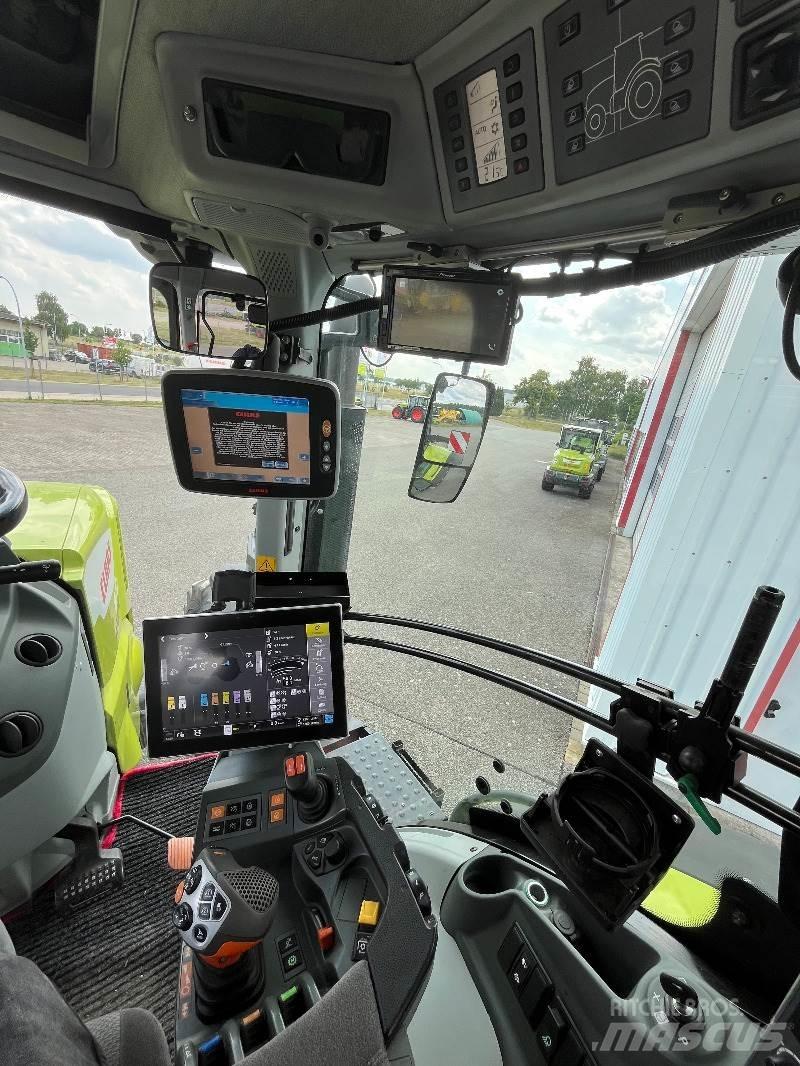 CLAAS Axion 870 Traktory