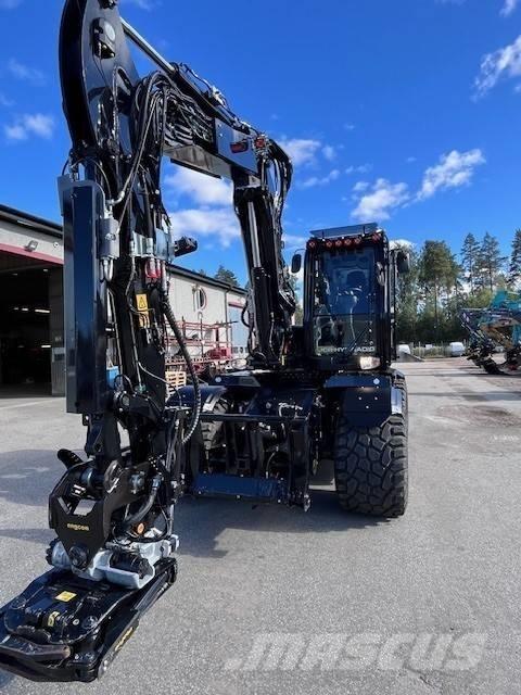JCB Hydradig Kolová rýpadla