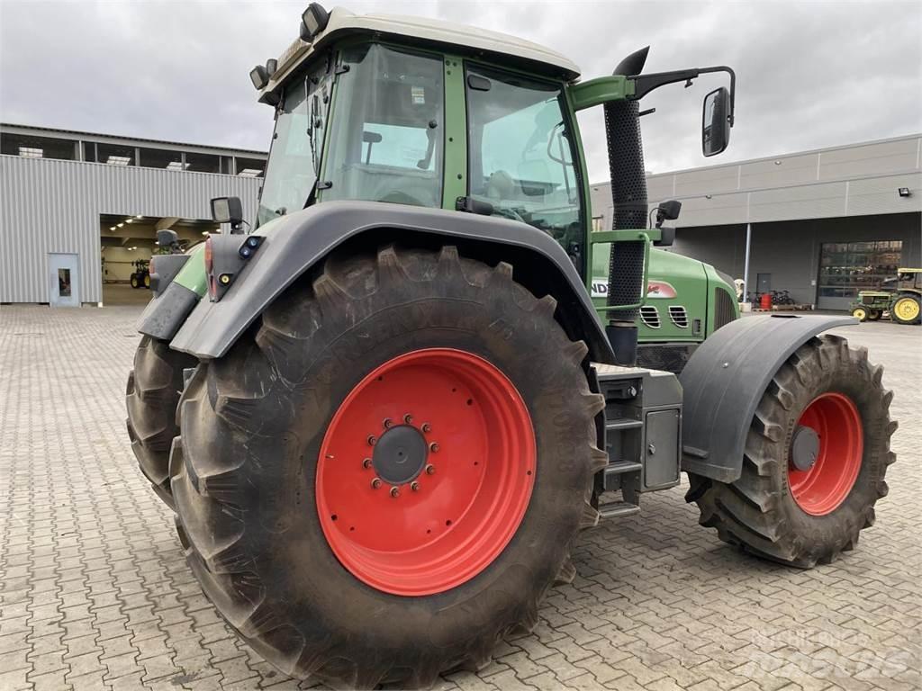 Fendt 820 Traktory