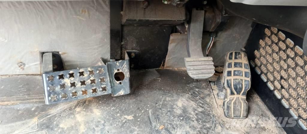 CAT 730 C Kloubové dempry