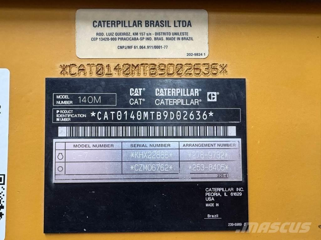 CAT 140M Grejdry