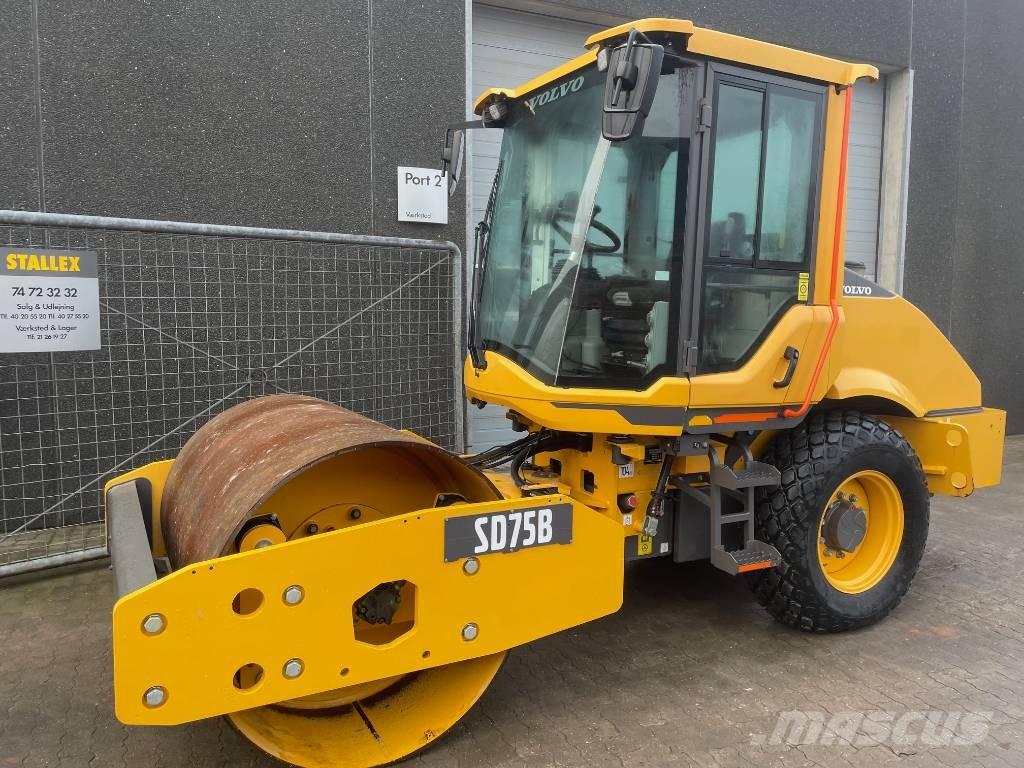 Volvo SD75B Tahačové válce