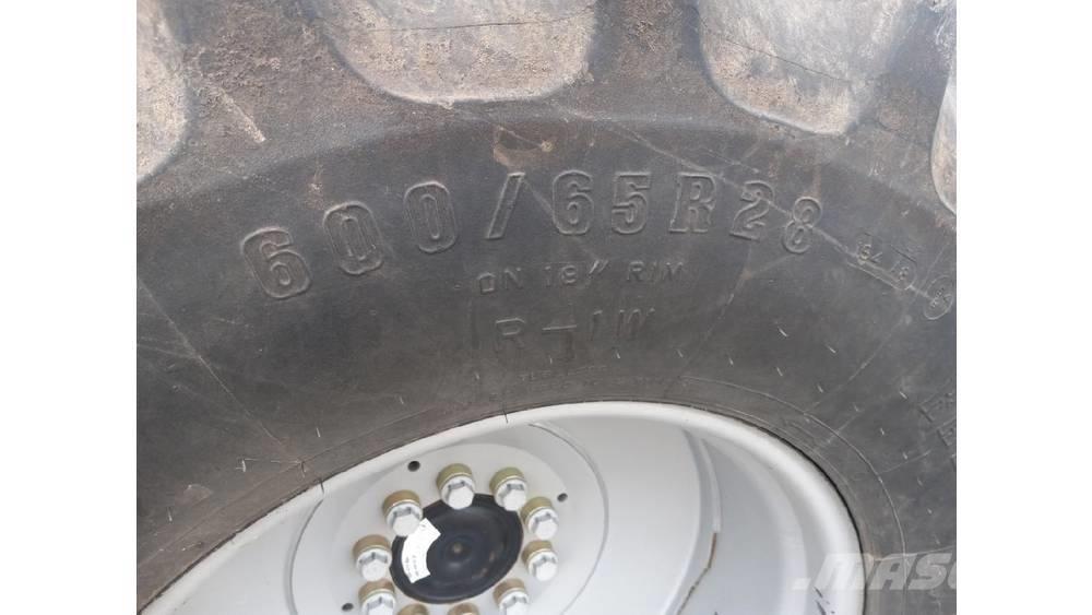 CASE 8230 Sklízecí mlátičky