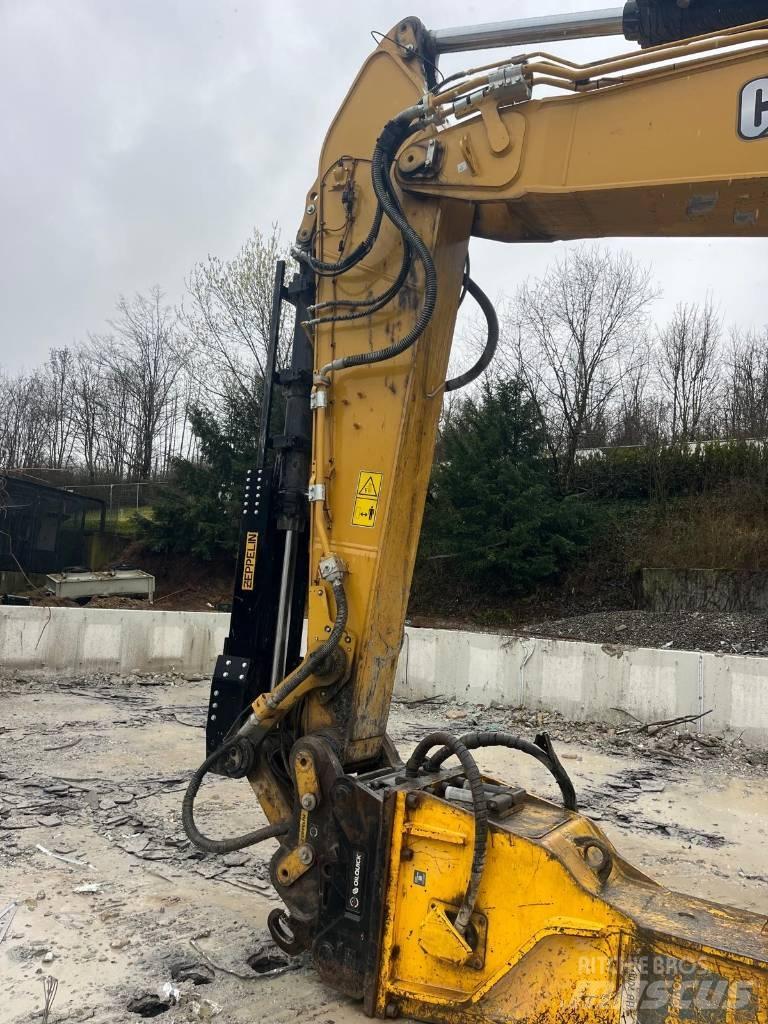 CAT 352 Demoliční rýpadla