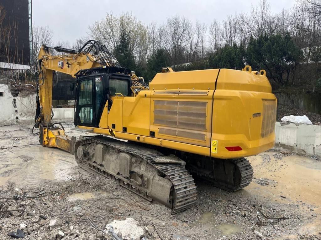 CAT 352 Demoliční rýpadla
