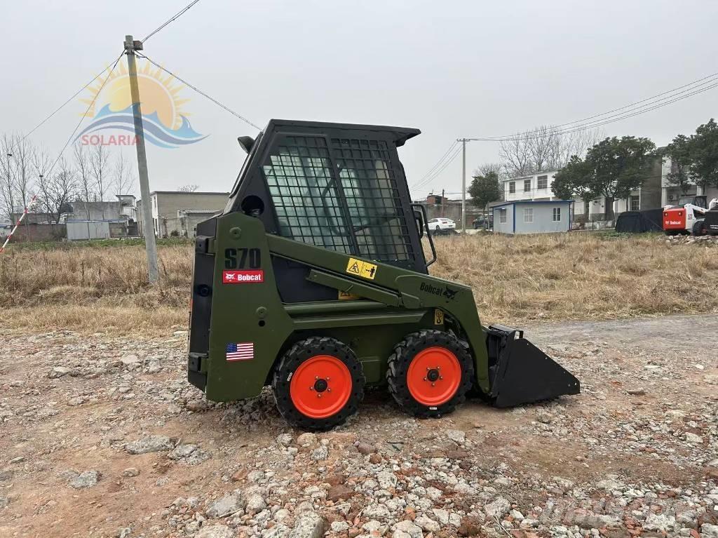 Bobcat S 70 Smykem řízené nakladače