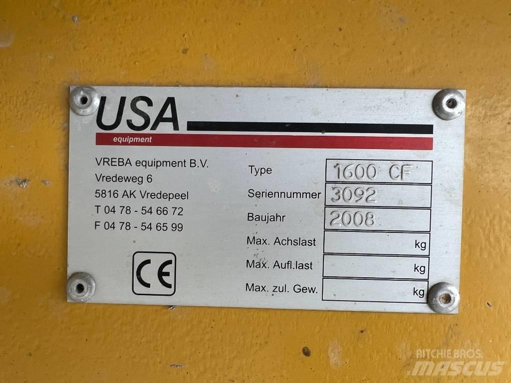 Peecon 1600 CF Samosběrací vozy