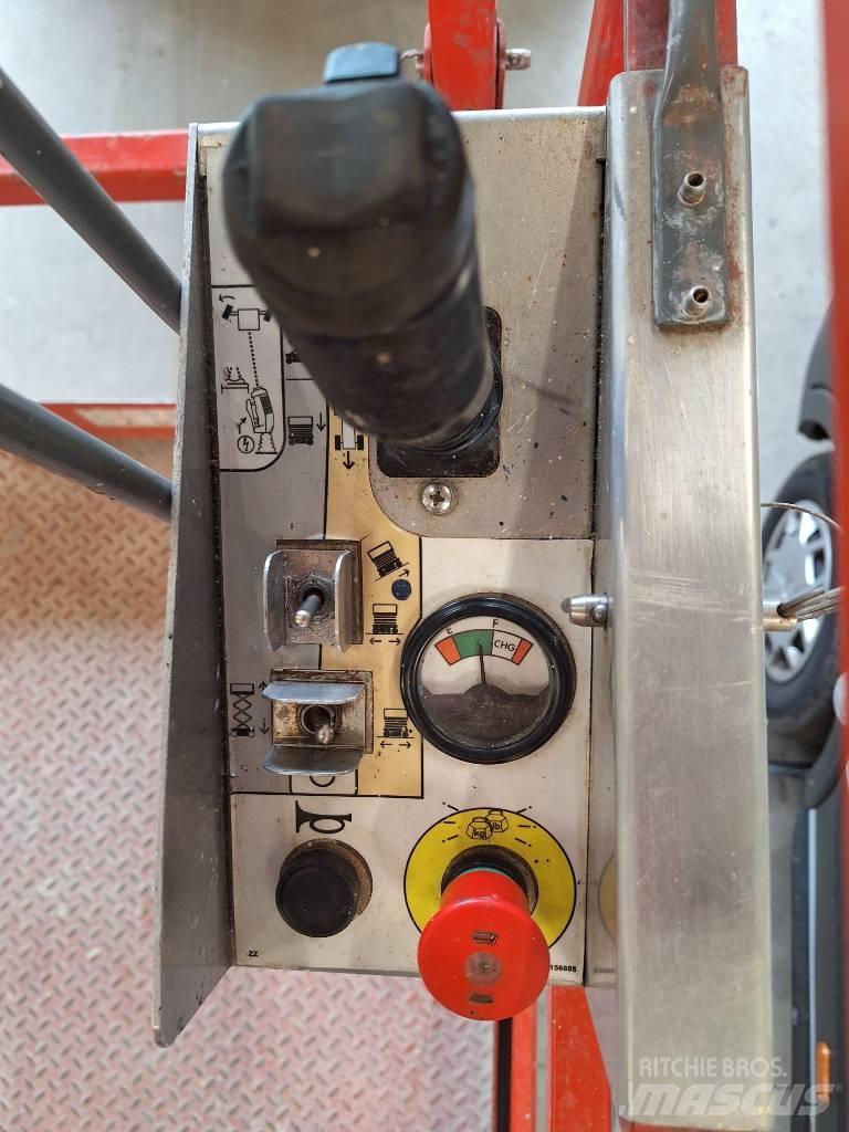 SkyJack SJ III 4632 Nůžková zvedací plošina