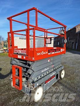 SkyJack SJ III 4632 Nůžková zvedací plošina