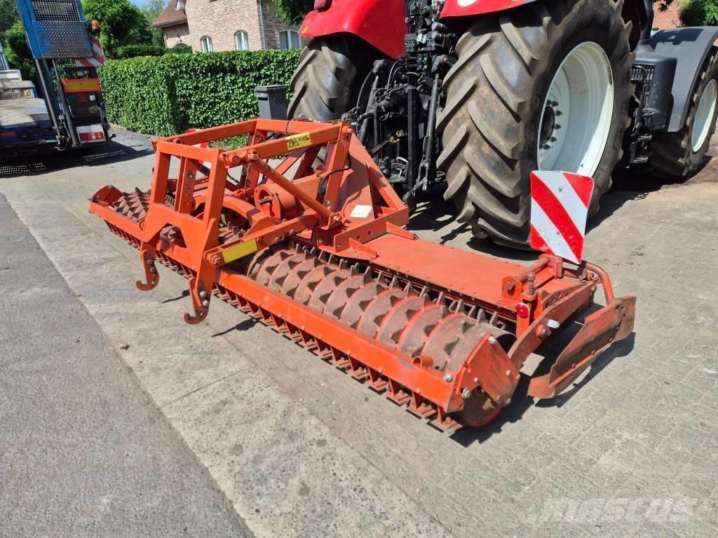 Kuhn HR 4000 Rotační brány a půdní frézy