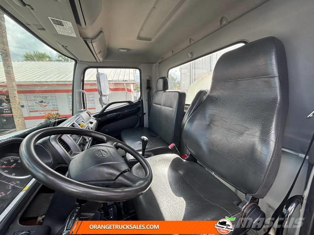 Hino 338 Cisterny na vodu