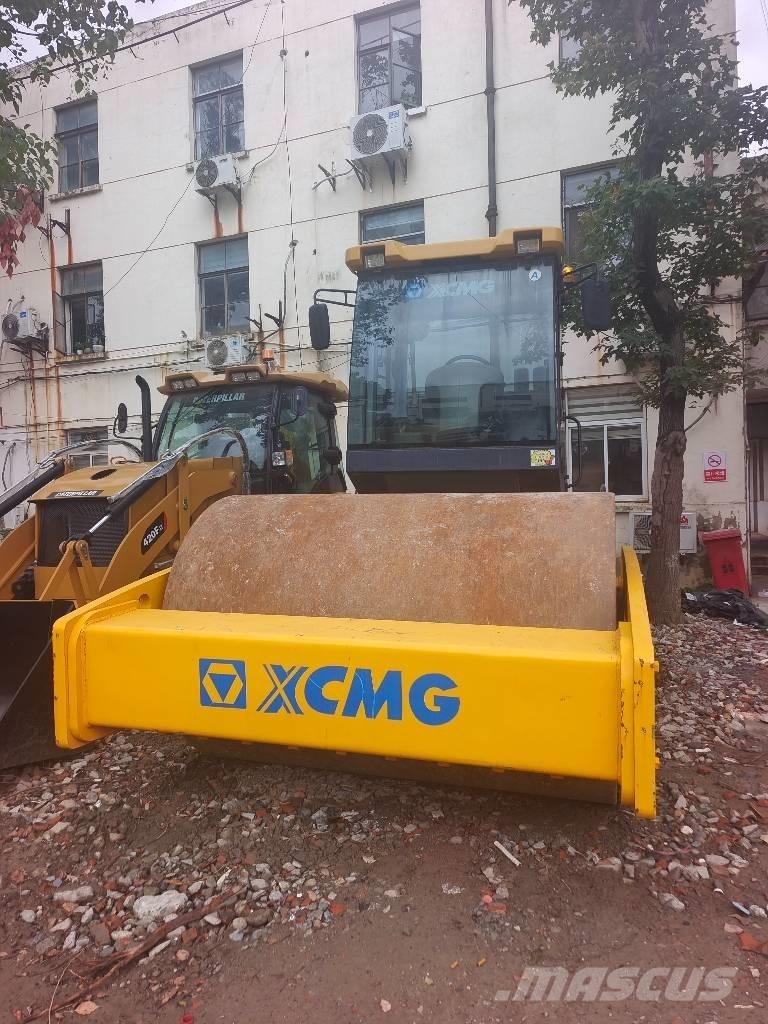 XCMG XS203J Tahačové válce