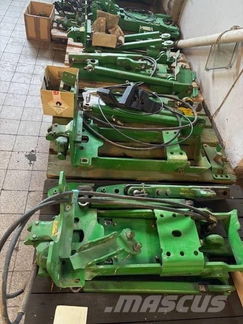 John Deere Hitch Další příslušenství k traktorům