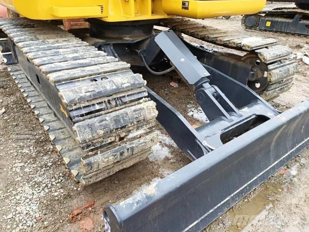 Komatsu PC 70-8 Pásová rýpadla