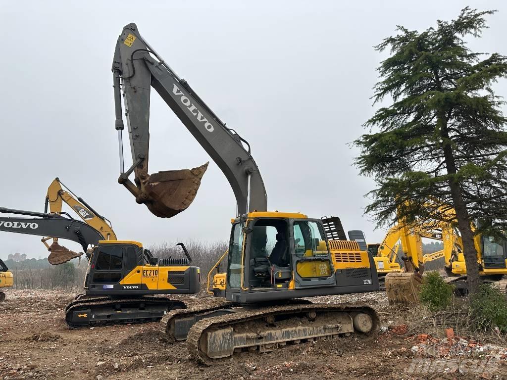Volvo EC 210 Pásová rýpadla