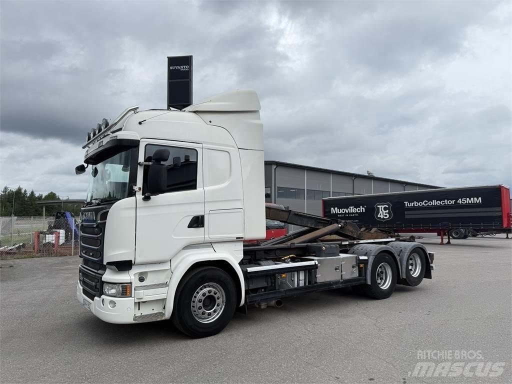 Scania R 520 6X2 Hákový nosič kontejnerů