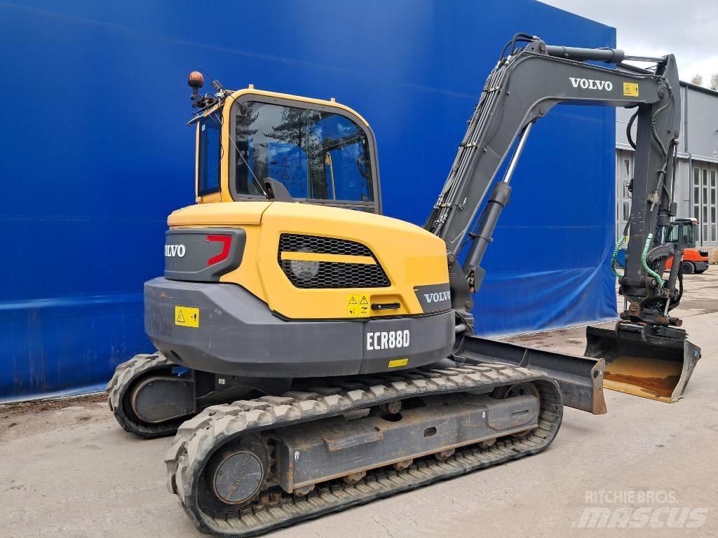 Volvo ECR 88 D Midi rýpadla 7t - 12t