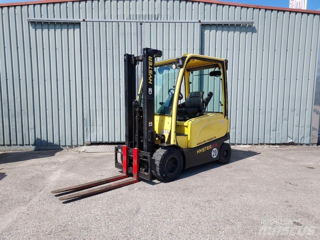 Hyster J 2.5XN Akumulátorové vozíky