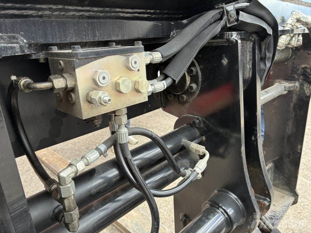 Manitou CAT+P+SS Manipulace s materiálem – ostatní