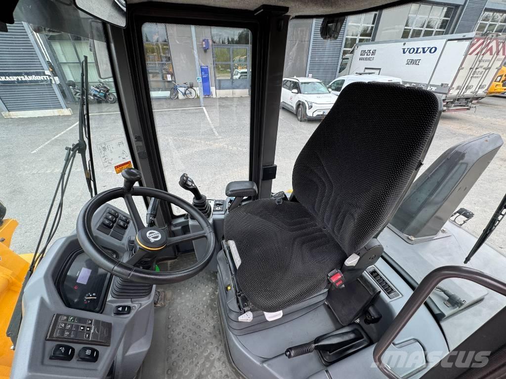 Volvo L 35 G Kolové nakladače