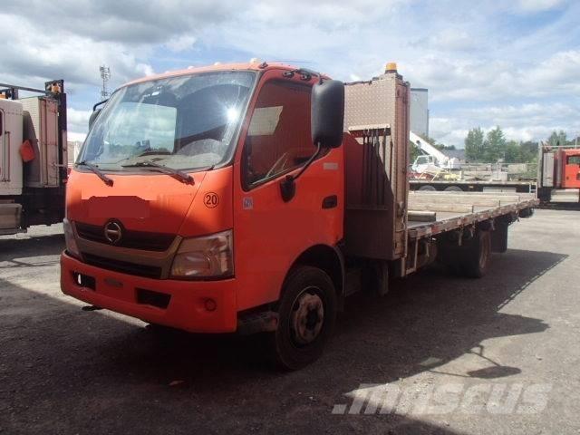 Hino 195 Valníky/Sklápěcí bočnice