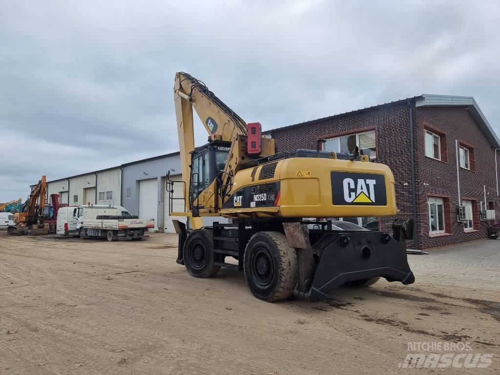 CAT M 325 D L MH Stroje pro manipulaci s odpadem