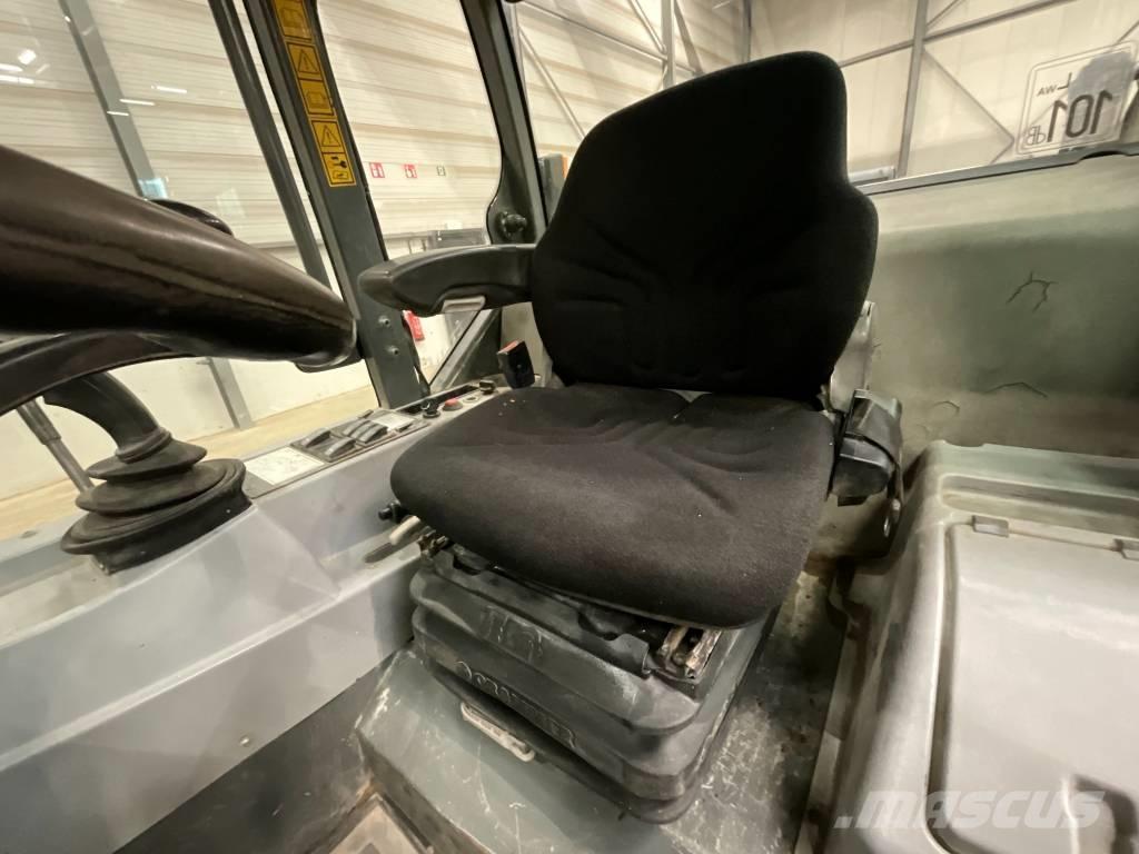 Kramer 850 Kolové nakladače