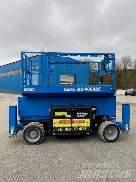 Genie GS-4069 BE Nůžková zvedací plošina