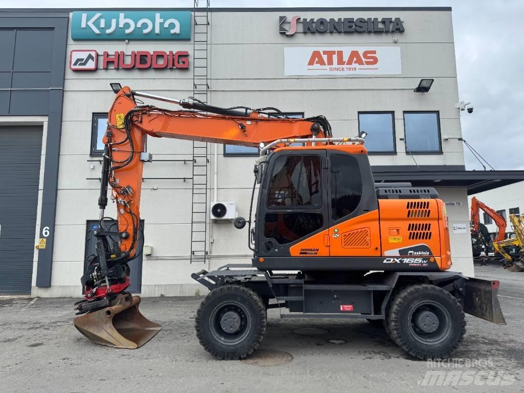 Doosan DX 165 W-5 Kolová rýpadla