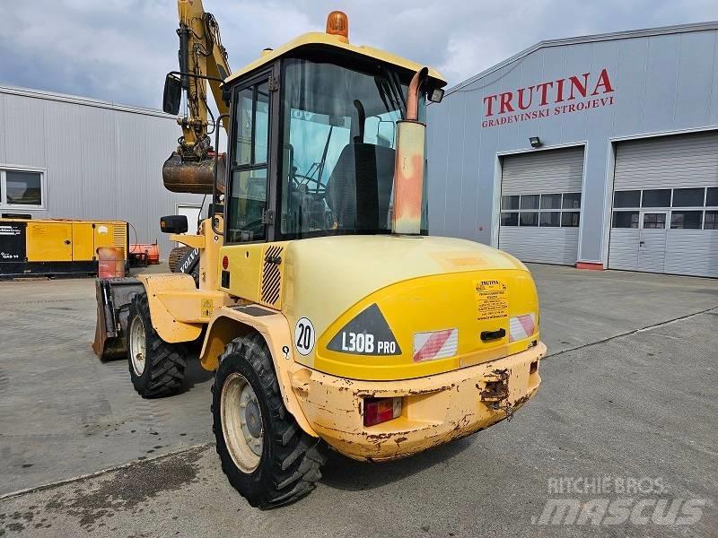 Volvo L 30 B Kolové nakladače