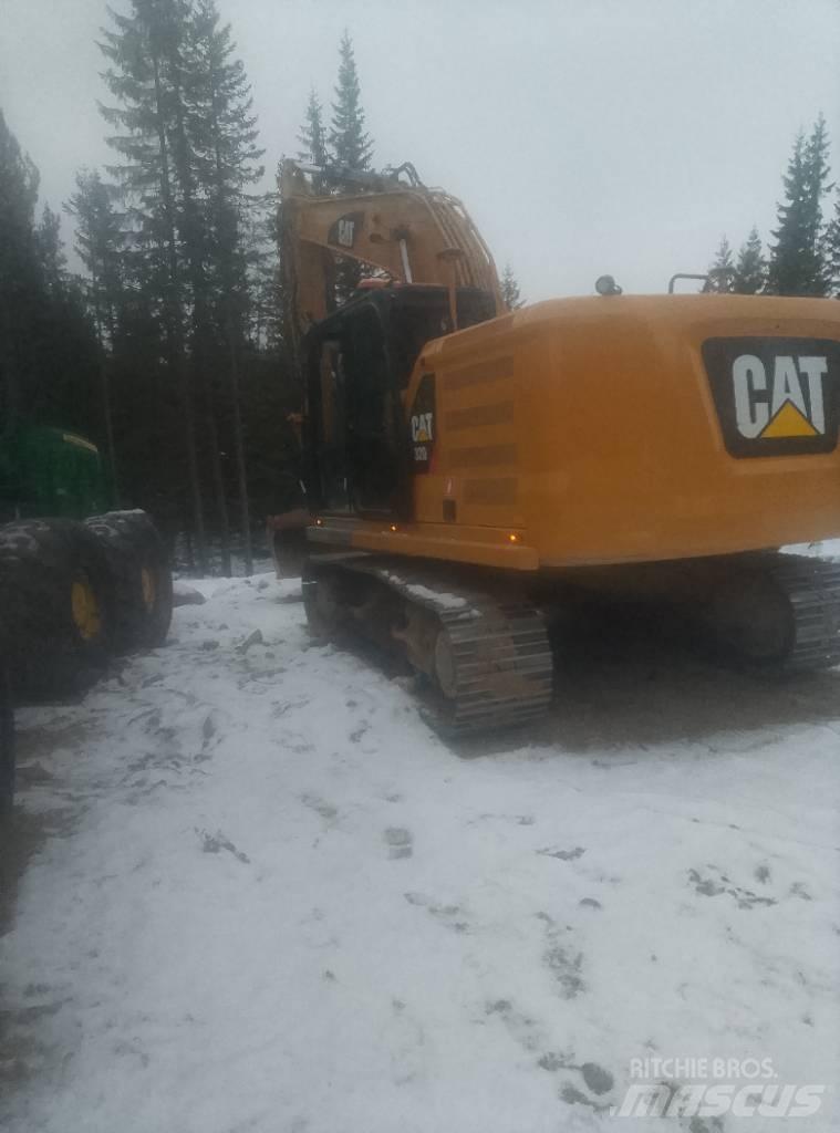 CAT 320 Pásová rýpadla