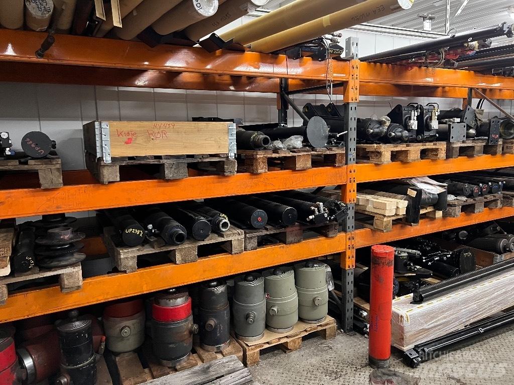 Hiab Spareparts Příslušenství pro manipulaci s nákladem