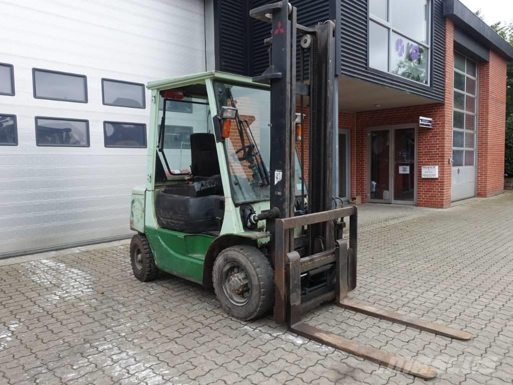 Mitsubishi FD 25 T Dieselové vozíky