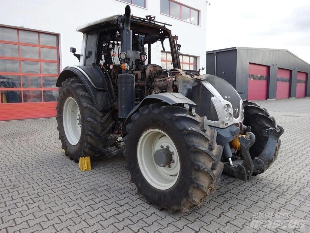 Valtra N123  hook Podvozky a zavěšení kol