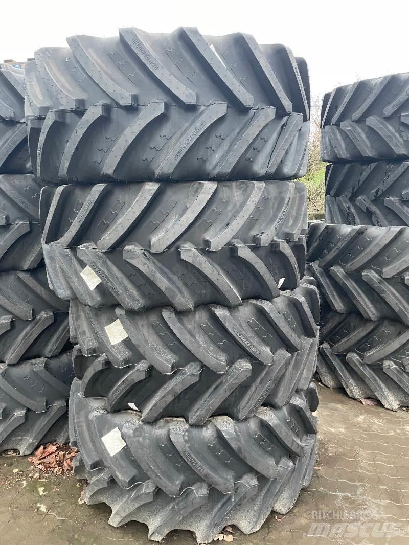 BKT IF 600/70R28 Pneumatiky, kola a ráfky