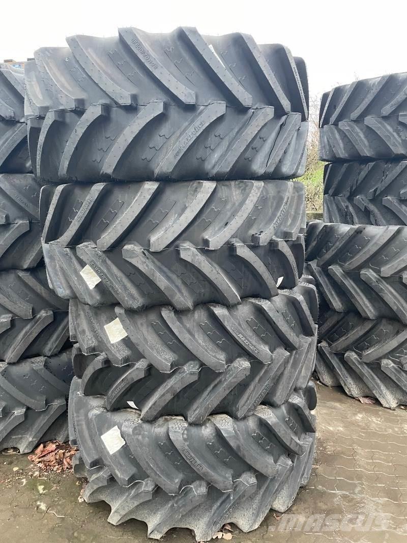 BKT IF 600/70R28 Pneumatiky, kola a ráfky