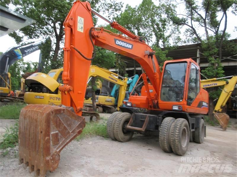 Doosan DH150W-7 Kolová rýpadla