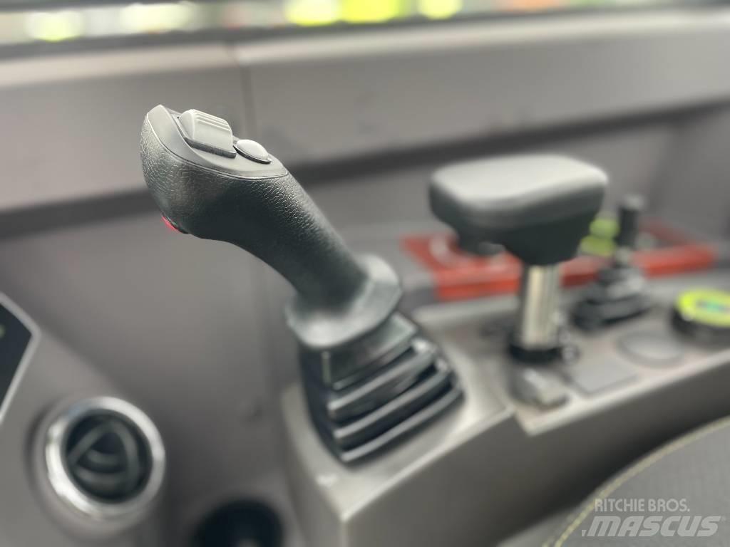 Zoomlion ZE 55 GU Pásová rýpadla