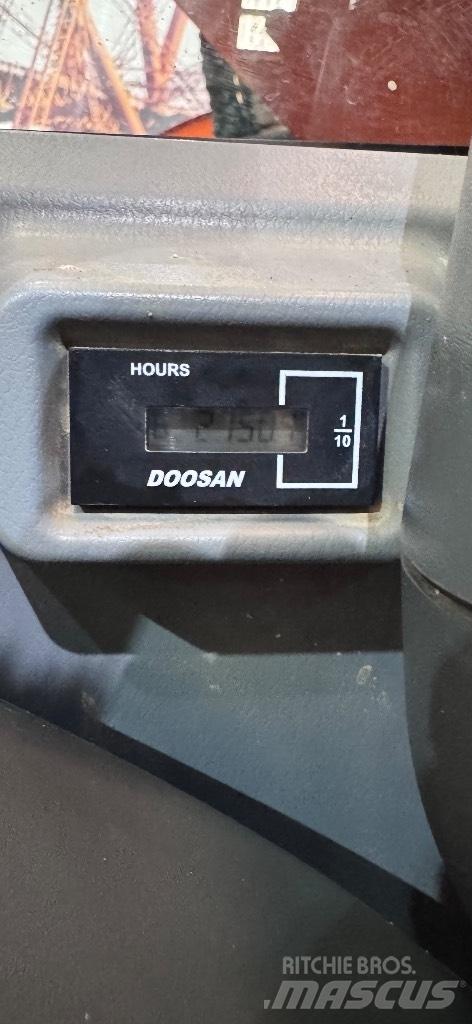 Doosan DX 140 LCR-5 Pásová rýpadla