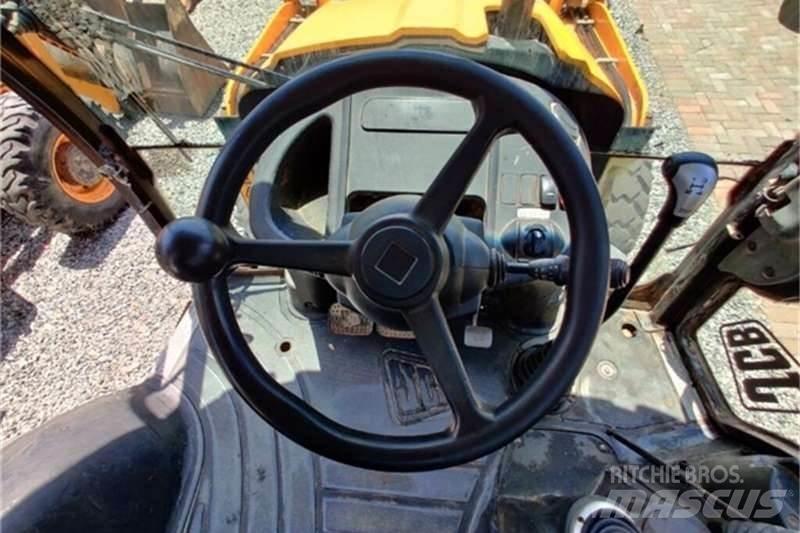 JCB 3CX 4X4 TLB Rýpadlo-nakladače