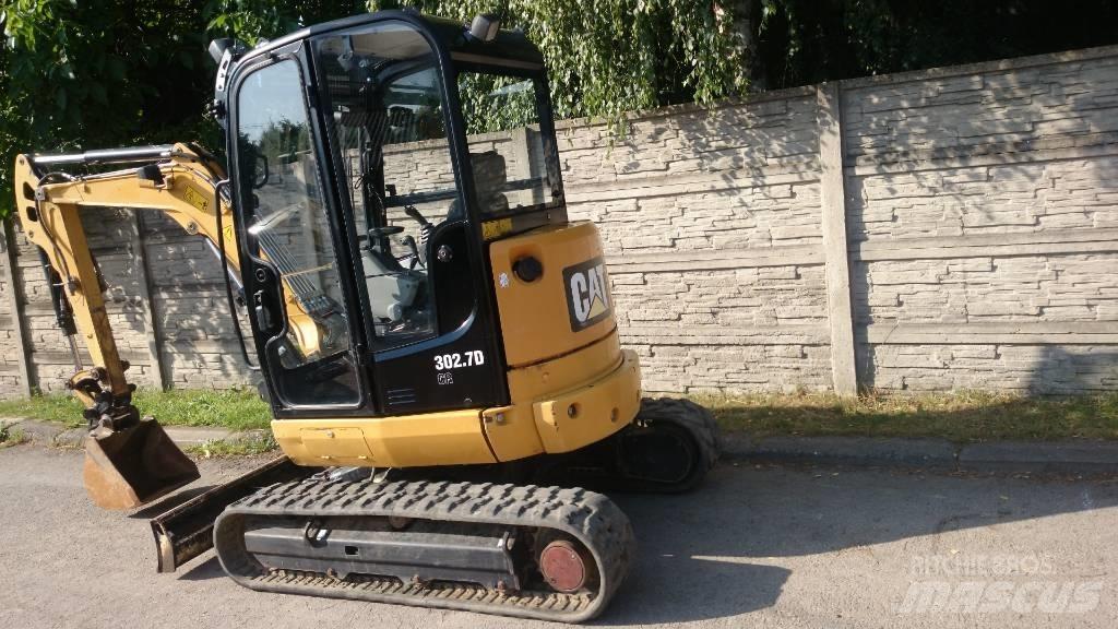 CAT 302.7 D Midi rýpadla 7t - 12t
