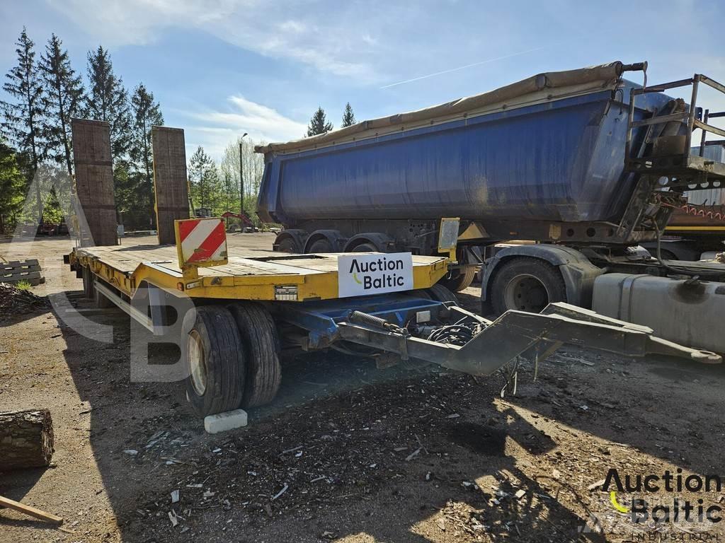 Müller-Mitteltal  Plachtové návěsy
