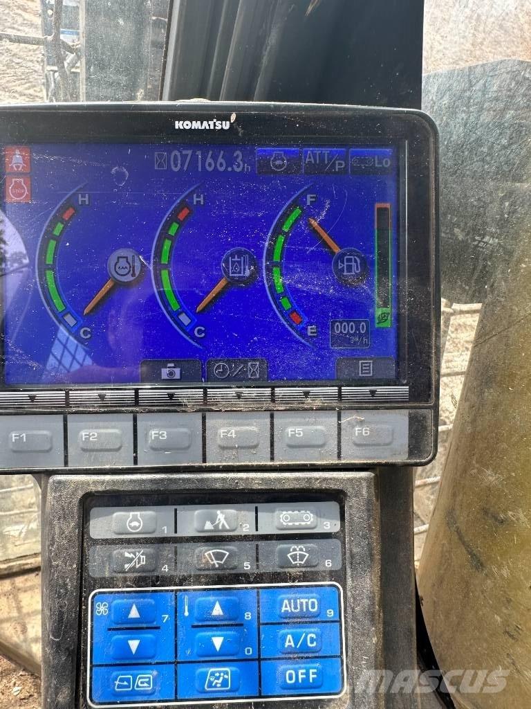 Komatsu PC 290 LC-10 Pásová rýpadla