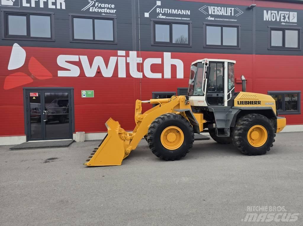 Liebherr L 522 Traktory